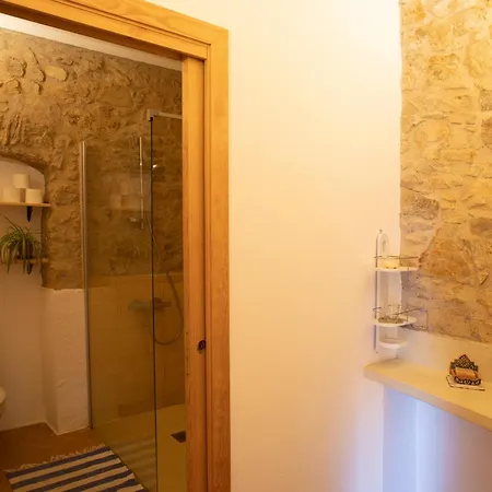 Feriehus Casa Artistica I Acollidora A Pau